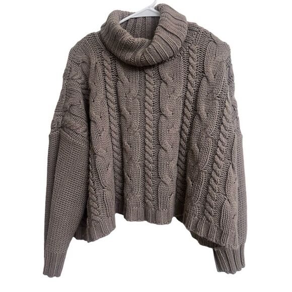 Love Tree Cropped Cable Knit Sweater size Large Brown Taupe - Picture 1 of 7